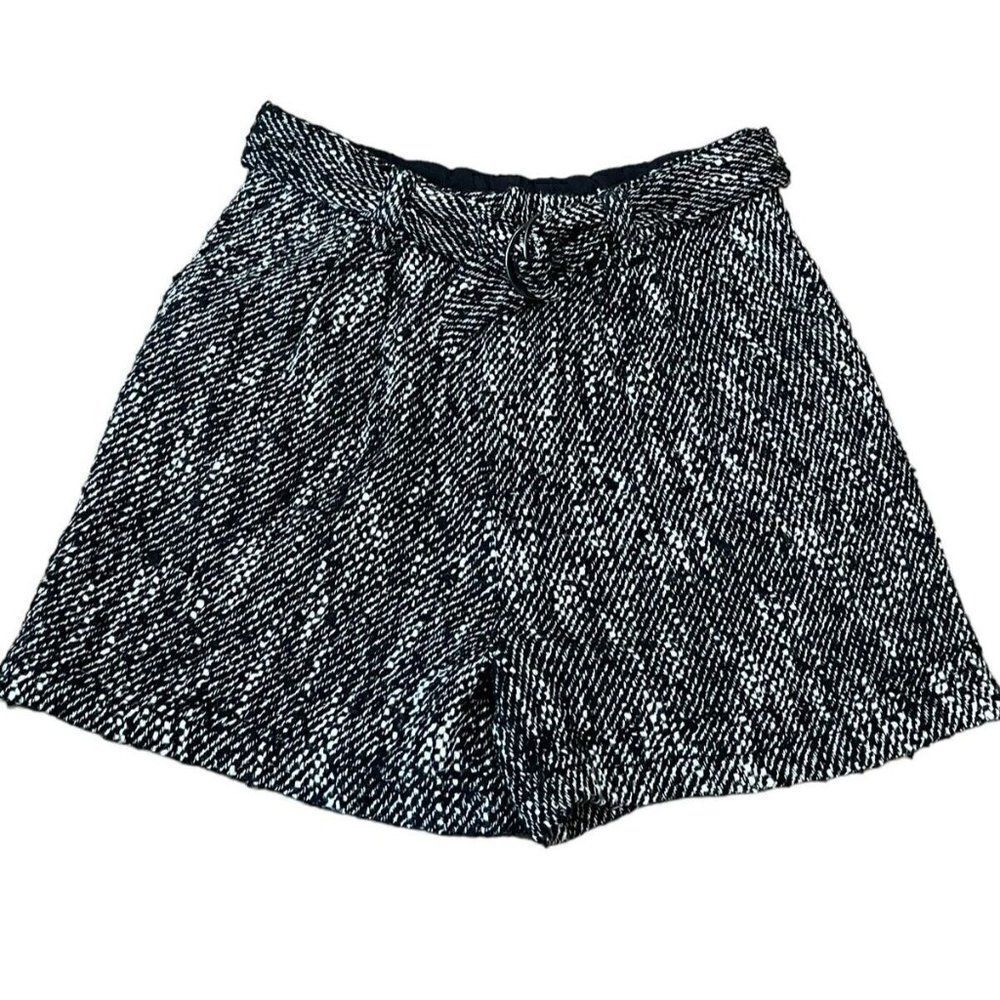 Free People Ladies 4 Black Twill Shorts Heavy Woven Knit Belted High Waisted